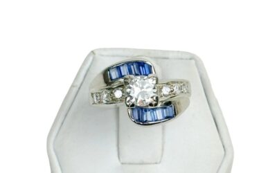 ESTATE 14K GOLD DIAMOND AND SAPPHIRE RING